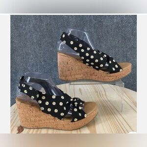 NWOT Blowfish Malibu Womens daisy print cork wedge sandals- size 8